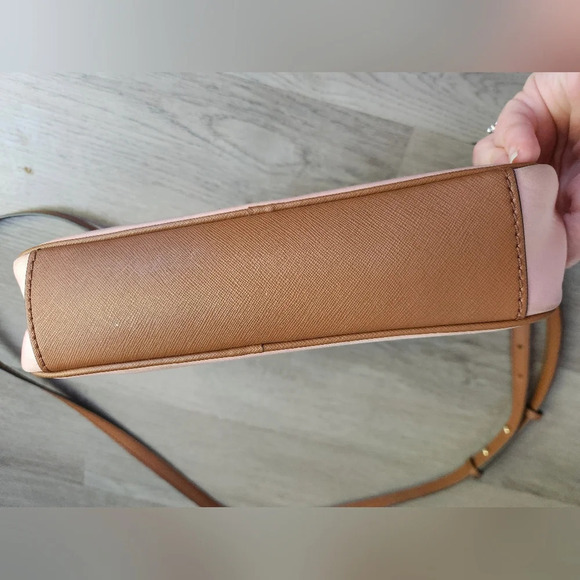 Michale kors jet set charm east west crossbody travel purse pink - Picture 14 of 16